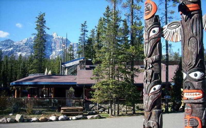 Sunwapta Falls Rocky Mountain Lodge Jasper Dış mekan fotoğraf